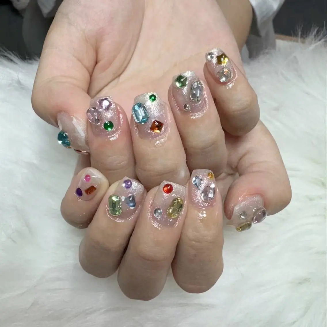 ネイル ハンドネイル 🎀nana🫧 ワンホンネイル🎀のネイルデザイン