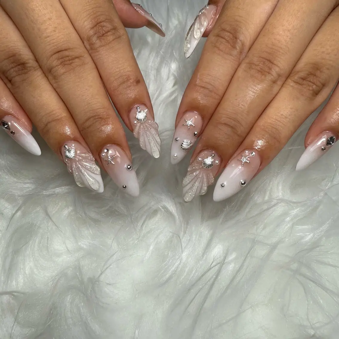 ネイル 持ち込み ハンドネイル L'ino nailのネイルデザイン
