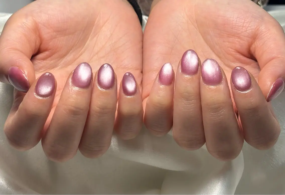 ネイル アニマル柄 オーロラネイル フットネイル フレンチネイル ジェルネイル ハンドネイル kiki nail たまプラーザのネイルデザイン