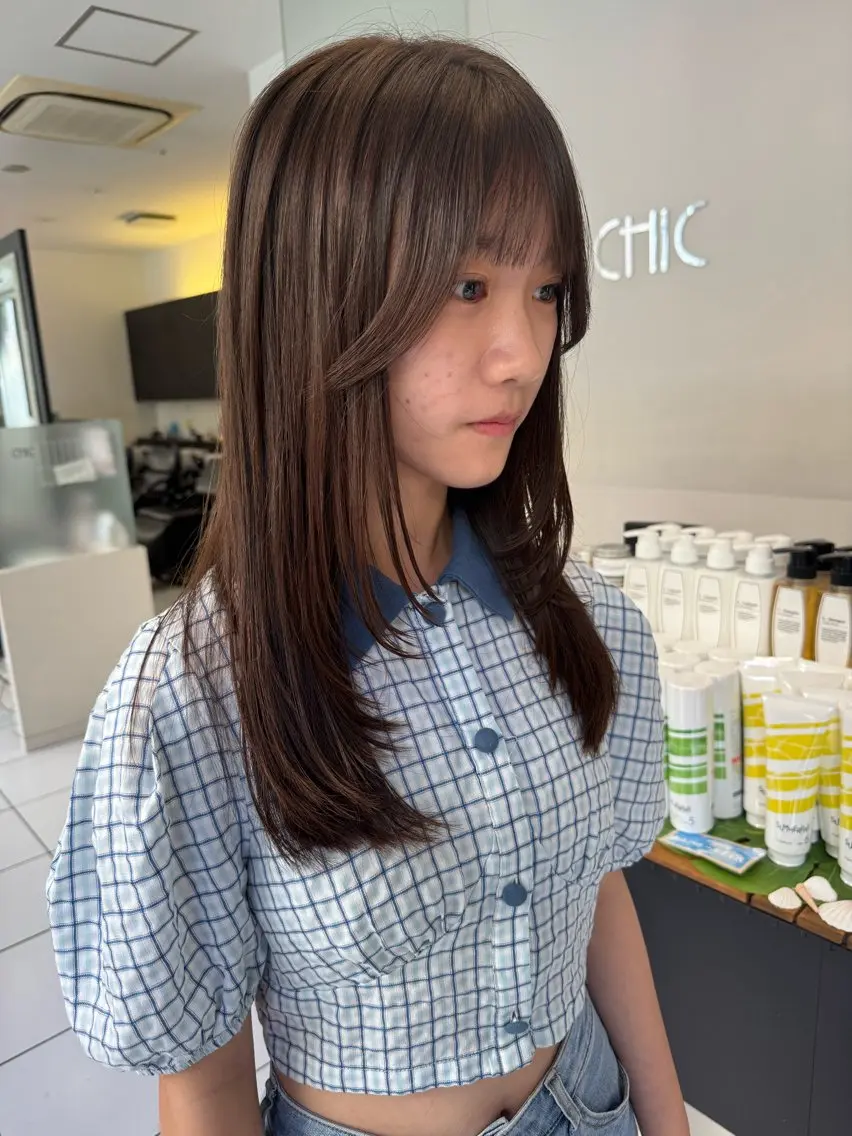 ロング カット CHIC 蘭のヘアスタイル
