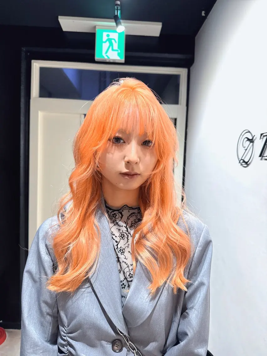 ロング カラー ハイトーン×レイヤー /RINのヘアスタイル