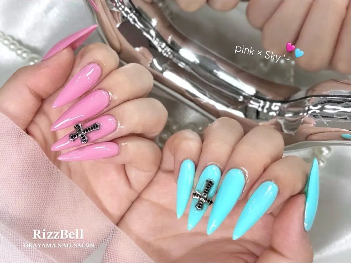 ネイル スカルプネイル ハンドネイル Rizz Bell (リズベル)のネイルデザイン