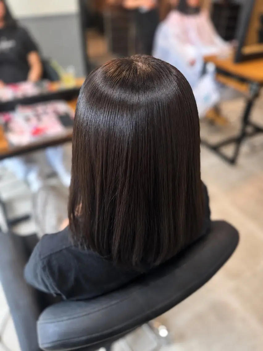 カラー 栗林 萌香のヘアスタイル