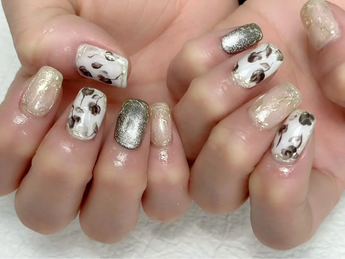 ネイル アートネイル フラワーネイル ニュアンスネイル Y nail なんば堀江店のネイルデザイン