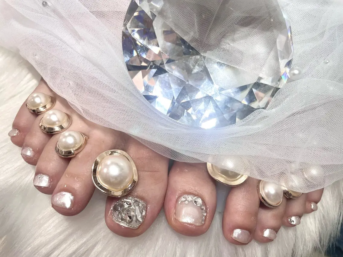 ネイル ハンドネイル フットネイル nail salon Glossy.みくのネイルデザイン