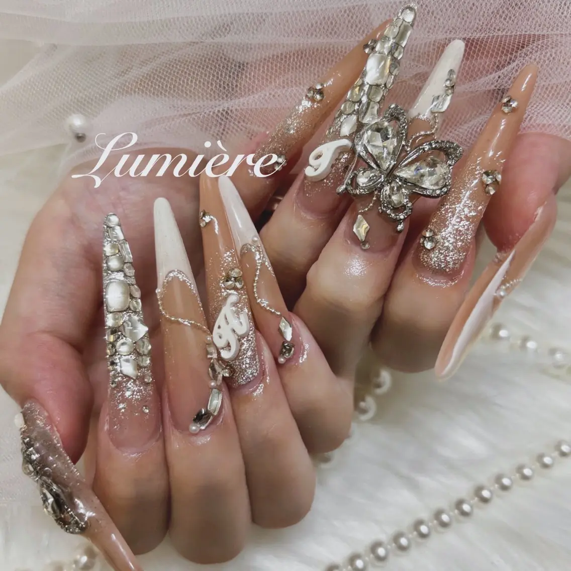 ネイル ロングネイル スーパーロングネイル ハンドネイル Lumière| ロング|ワンホンのネイルデザイン