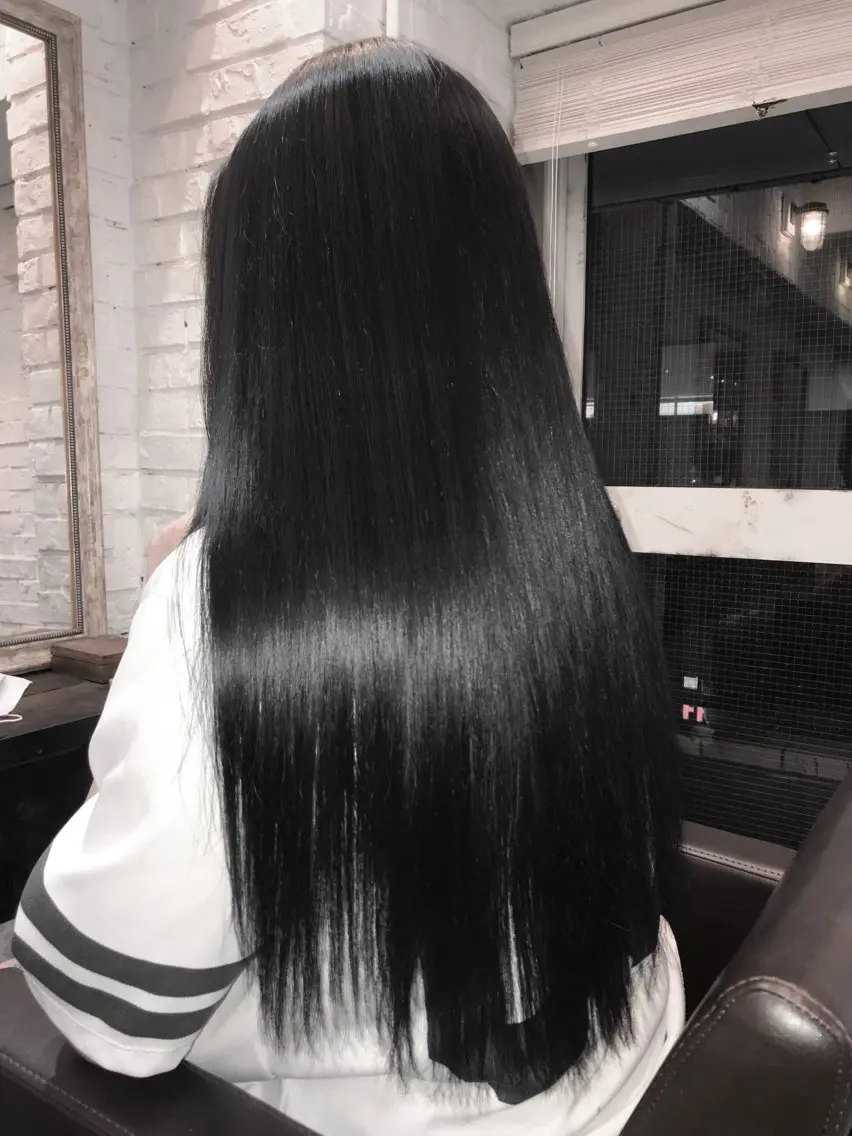 【新登場】ブリーチで綺麗に落ちる黒染めブラックカラーの写真