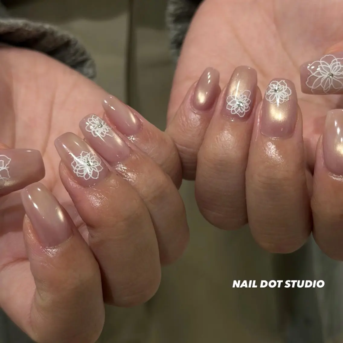 ネイル ハンドネイル NAIL DOT STUDIO　aiのネイルデザイン