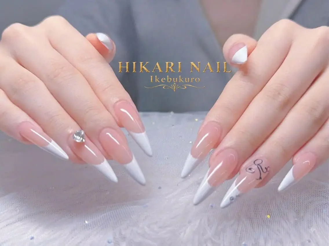 ネイル チークネイル 長さ出し フレンチネイル ガーリー ハロウィン フットネイル HikariNail Ikebukuroのネイルデザイン