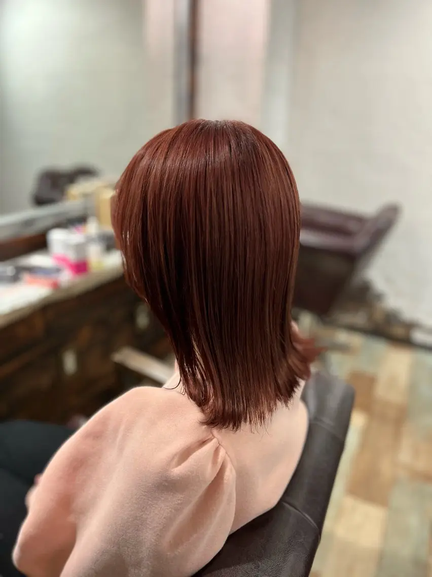 ミディアム カラー オレンジ オレンジピンク ピンクカラー ヘアカラー 小片 百音のヘアスタイル