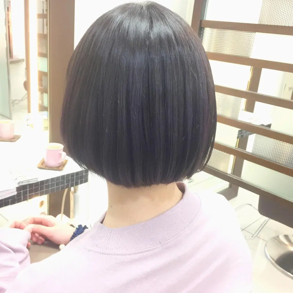 ショート カラー パープルカラー 大平 美沙のヘアスタイル