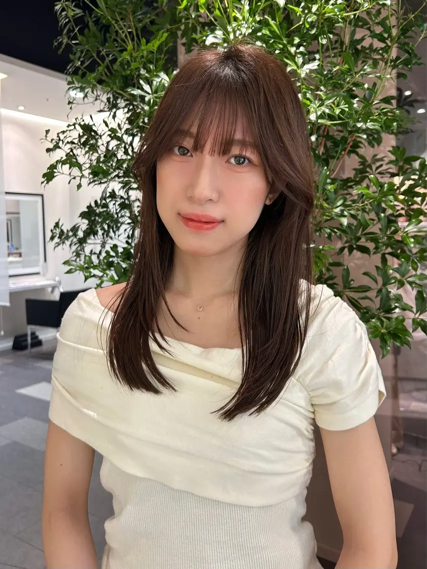 セミロング カラー カット ヘアカラー トリートメント 中原 優美のヘアスタイル