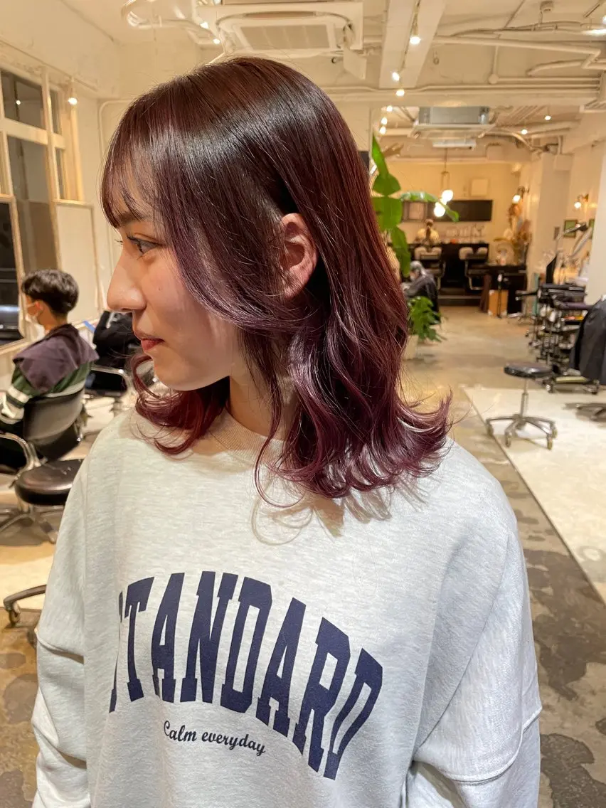 カラー YUJIN ツイスパ波巻き🔥のヘアスタイル