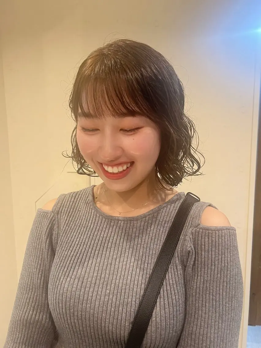 ミディアム パーマ ミディアムパーマ ボブ カット パーマ 工藤 梨花のヘアスタイル