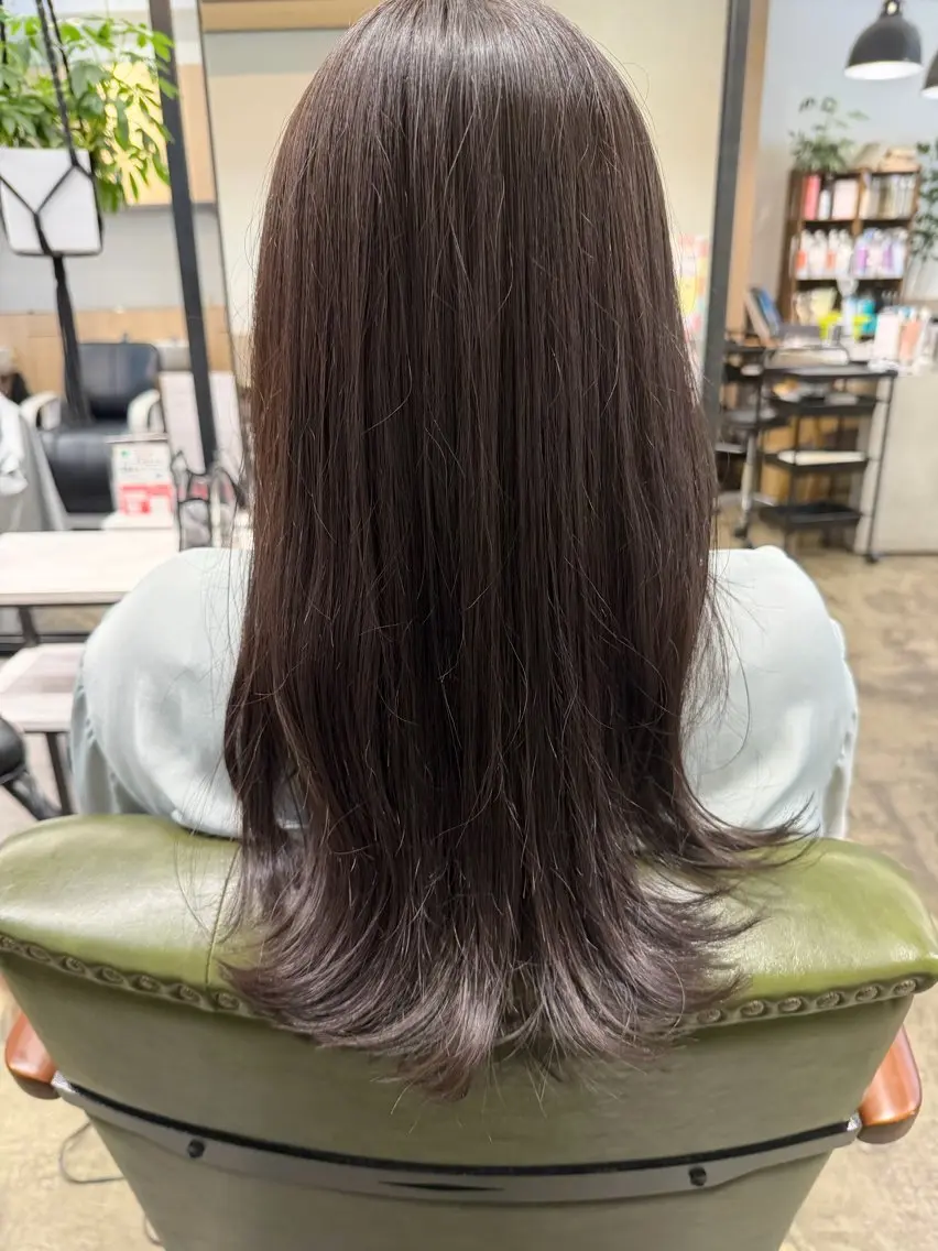 ロング カラー 黒髪 透明感カラー グレージュ ひょうどう かおり🐻‍❄️のヘアスタイル