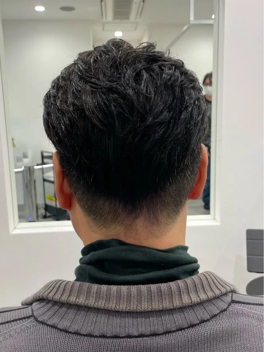 ショート メンズ カット ⭐トレンドカット&カ ラーCocoro🪿のヘアスタイル