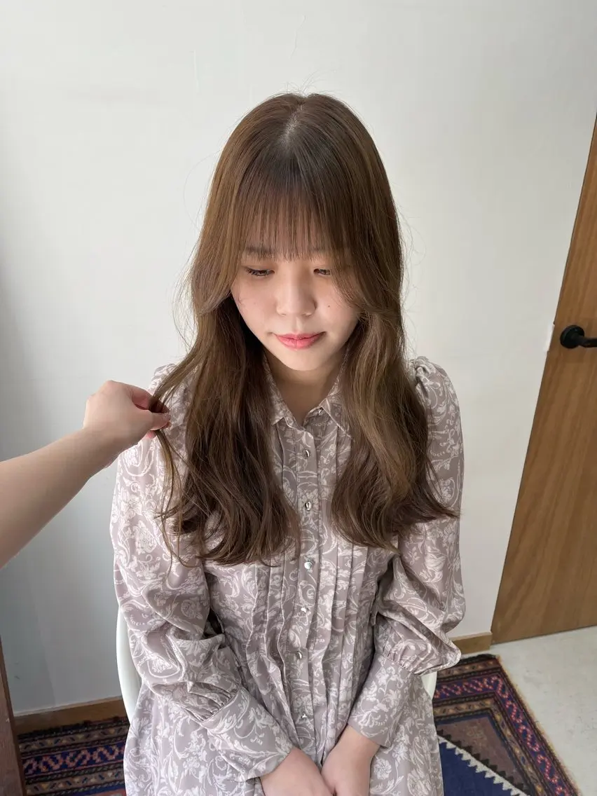 ロング カラー ヘアアレンジ ブリーチ ダブルカラー ブリーチなしカラー カット ヘアカラー トリートメント ena/ブリーチなし 透明感・レイヤー🎀のヘアスタイル