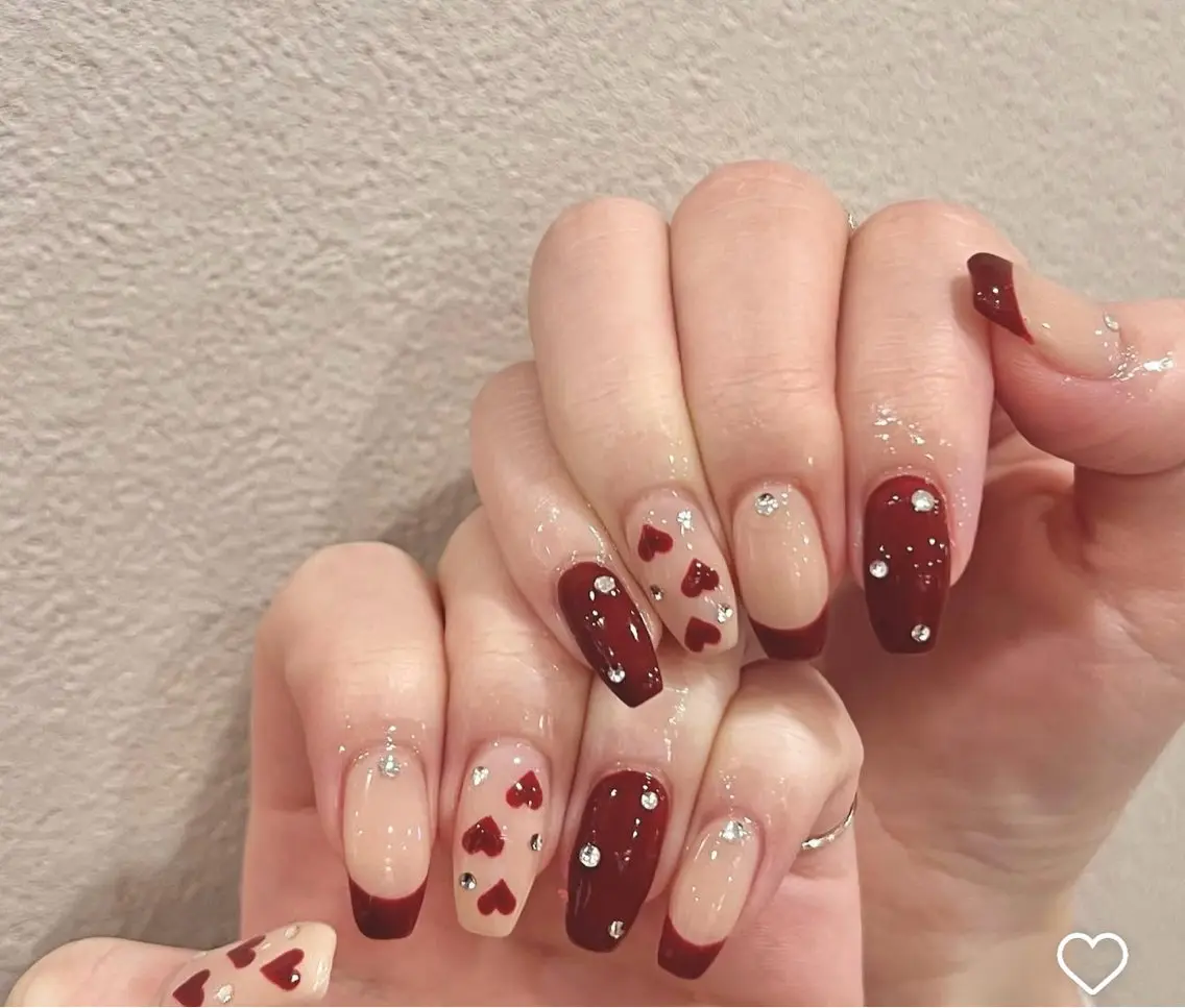 ネイル グラデーション キラキラネイル ワンカラーネイル 冬ネイル Jenn Nail Salonのネイルデザイン