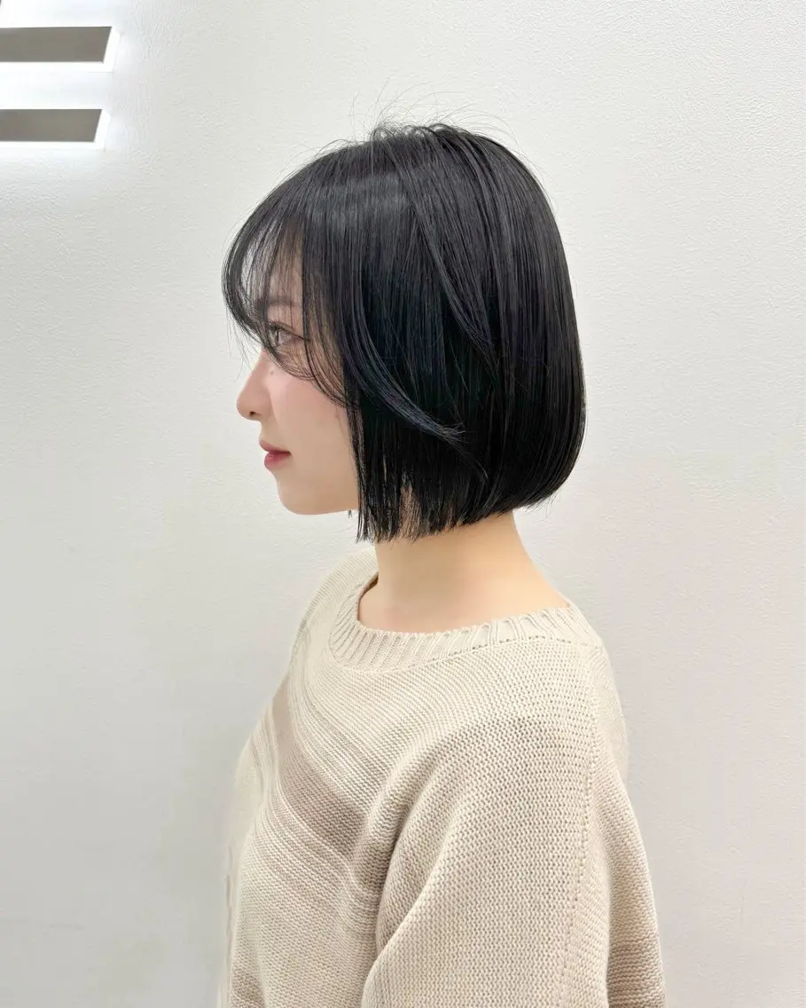 ショート カラー ヘアアレンジ カット ヘアカラー トリートメント ヘッドスパ ヘアセット 縮毛矯正🤍 ボブ/ HIKARIのヘアスタイル