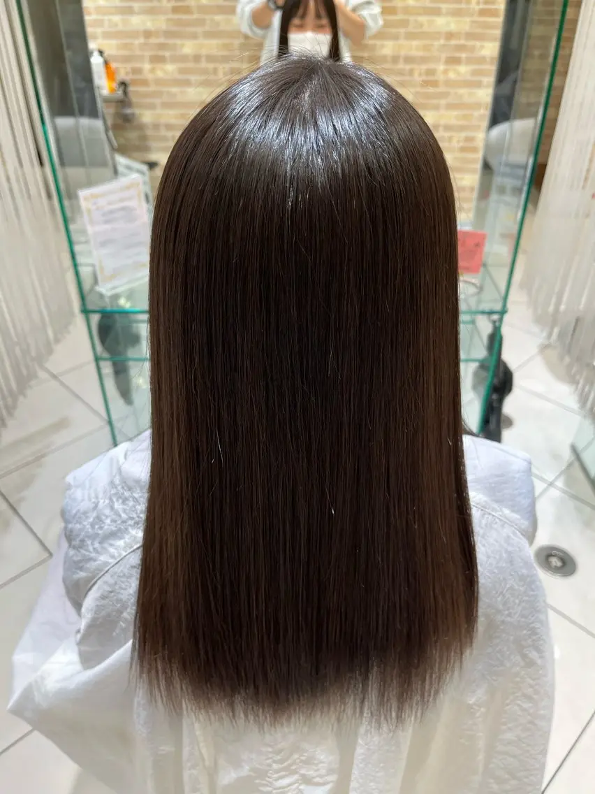 セミロング カット 縮毛矯正 トリートメント 髪質改善美容師 鈴木のヘアスタイル
