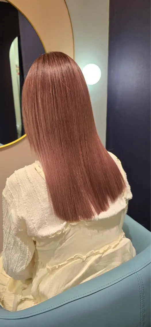 毛先整えカット+縮毛矯正+水素トリートメントの写真