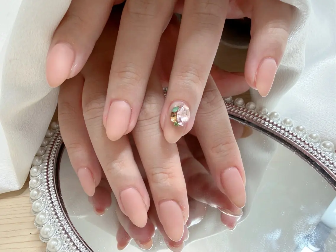 ネイル ハンドネイル IZUMI YUKIのネイルデザイン