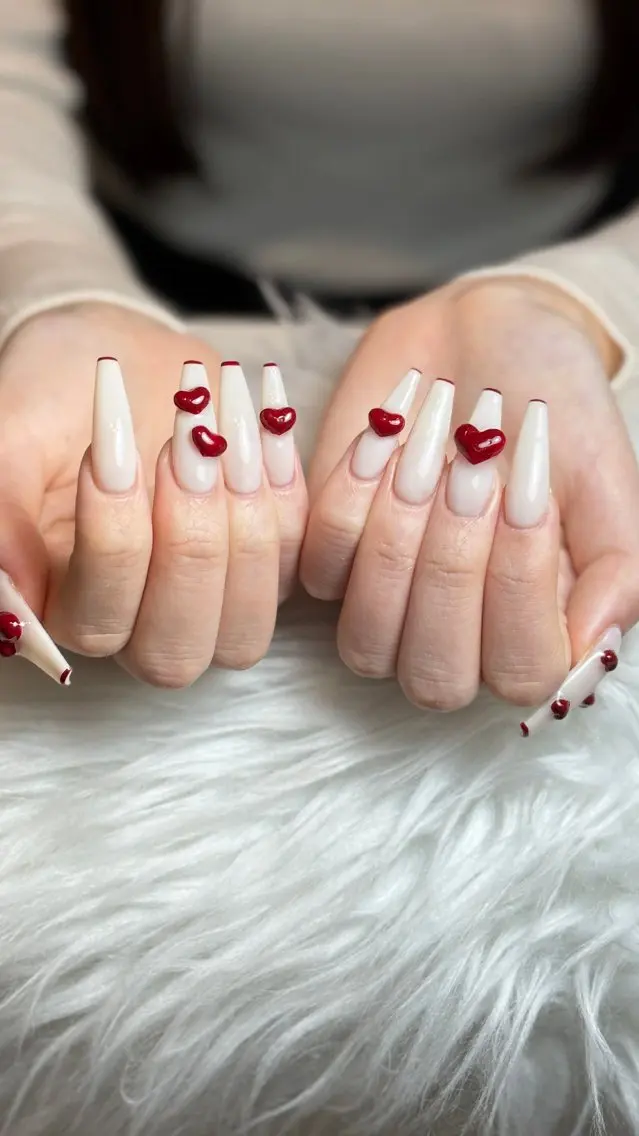 ネイル オーロラネイル ボルドー ブラウン 氷ネイル・うるうるネイル キラキラネイル ハンドネイル Julli NailStudioのネイルデザイン