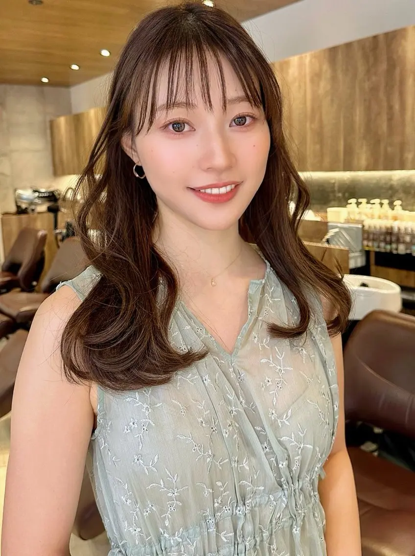 ロング 🌼アユム/レイヤー ハッシュカット🌼のヘアスタイル