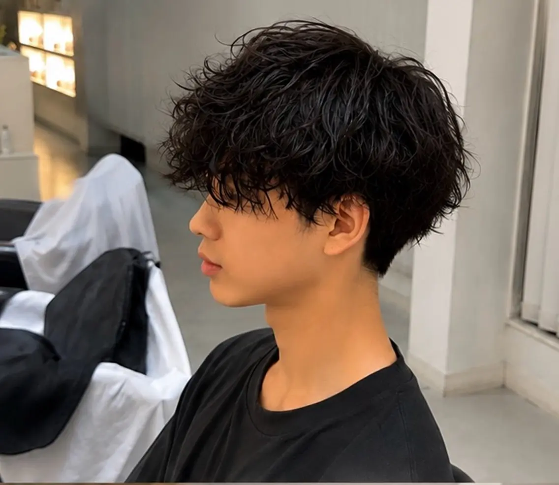 パーマ メンズ カット パーマ 井上 慈温のヘアスタイル