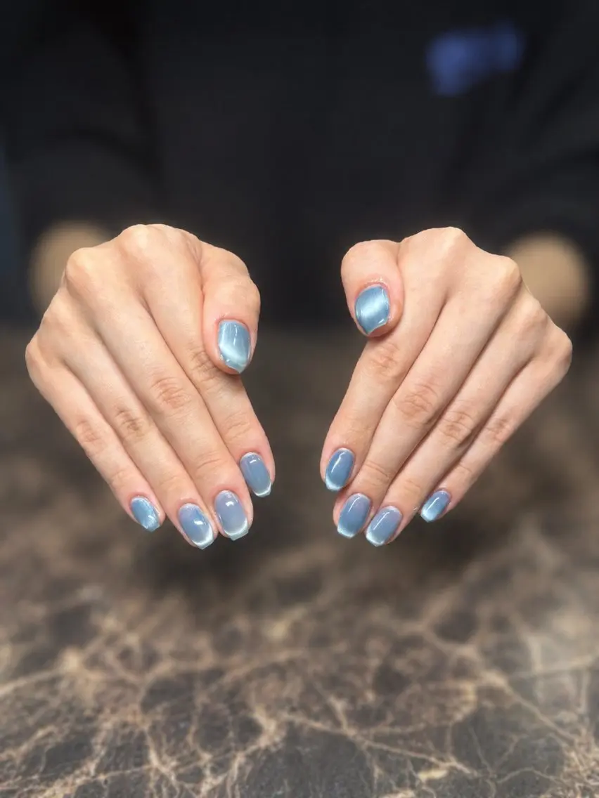 ネイル フレンチネイル マグネットネイル マグネットフレンチ IROHA NAIL 美優のネイルデザイン