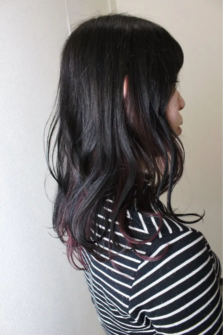 ミディアム カラー インナーカラー レッドカラー ヘアカラー 土居 正季のヘアスタイル