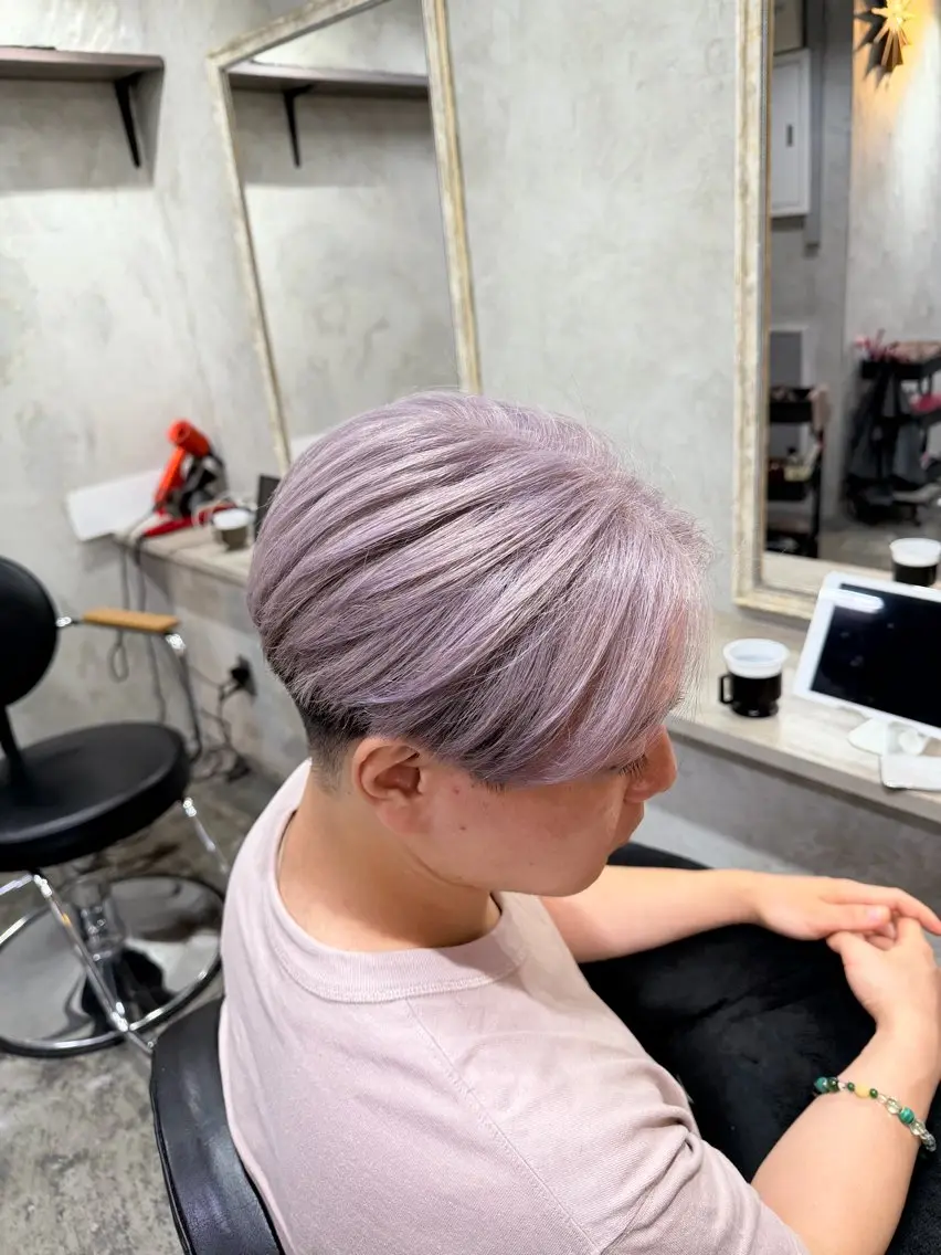 メンズ カット ヘアカラー トリートメント 横浜🦋ハイトーン 🫐シャドウルーツのヘアスタイル