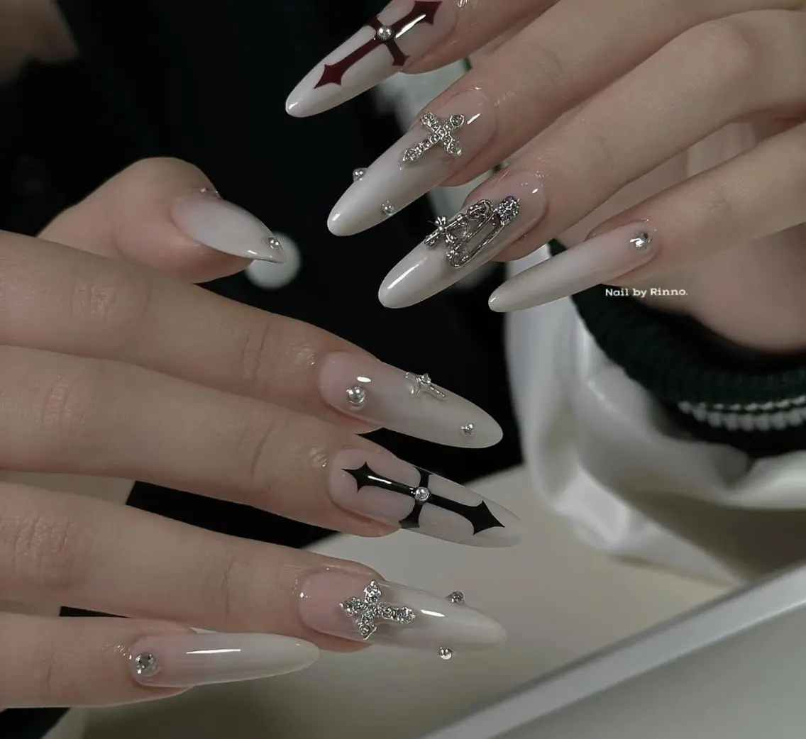 ネイル ハンドネイル 🎀 NaNa_nailのネイルデザイン