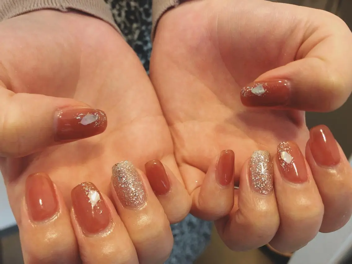 ネイル 氷ネイル・うるうるネイル ハンドネイル mogunail &blowのネイルデザイン