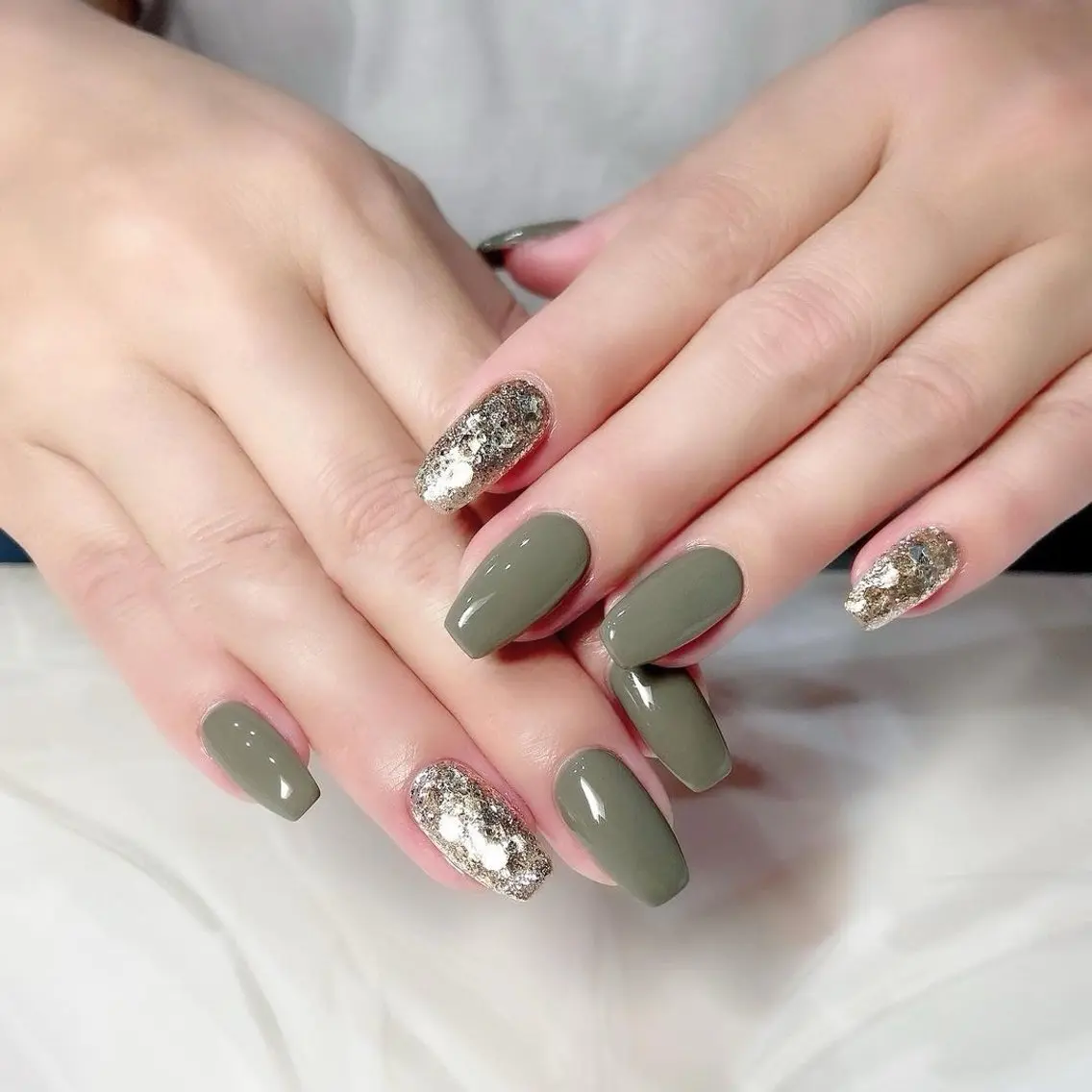 ネイル H3 Nail シロのネイルデザイン