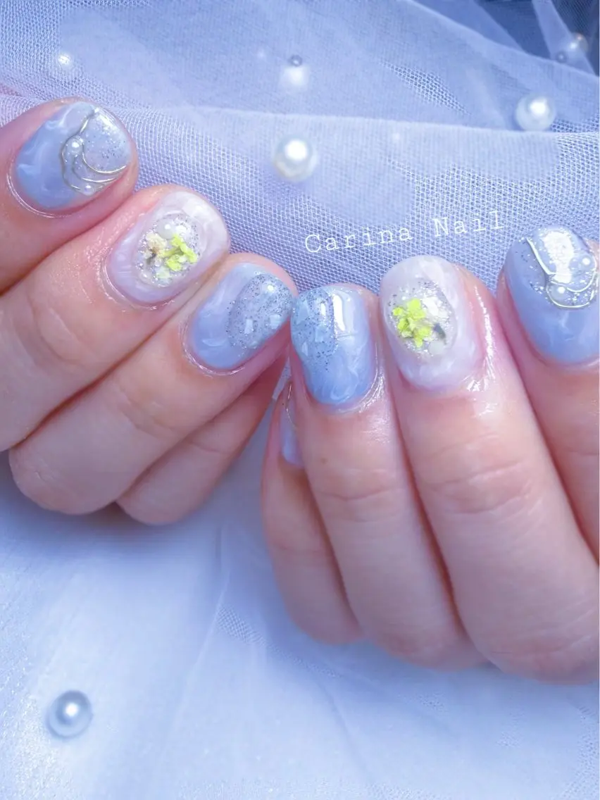 ネイル 氷ネイル・うるうるネイル ニュアンスネイル Carina Nailのネイルデザイン