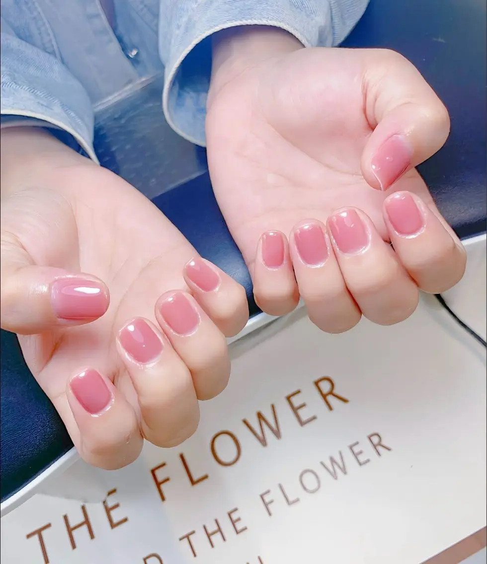 ネイル チークネイル ドット フレンチネイル グラデーション 韓国ネイル ハンドネイル ハンドケア Aria Nail Beautyのネイルデザイン