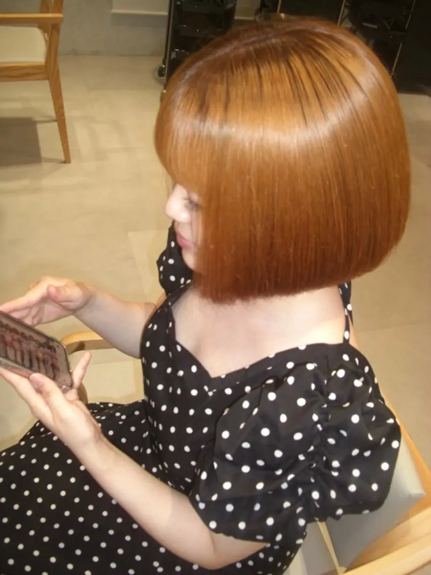 カラー ブリーチ オレンジ ヘアカラー manaka 🪽のヘアスタイル