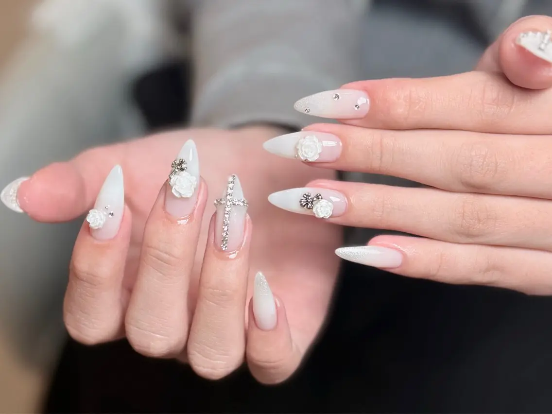 ネイル Bél Nail salonのネイルデザイン