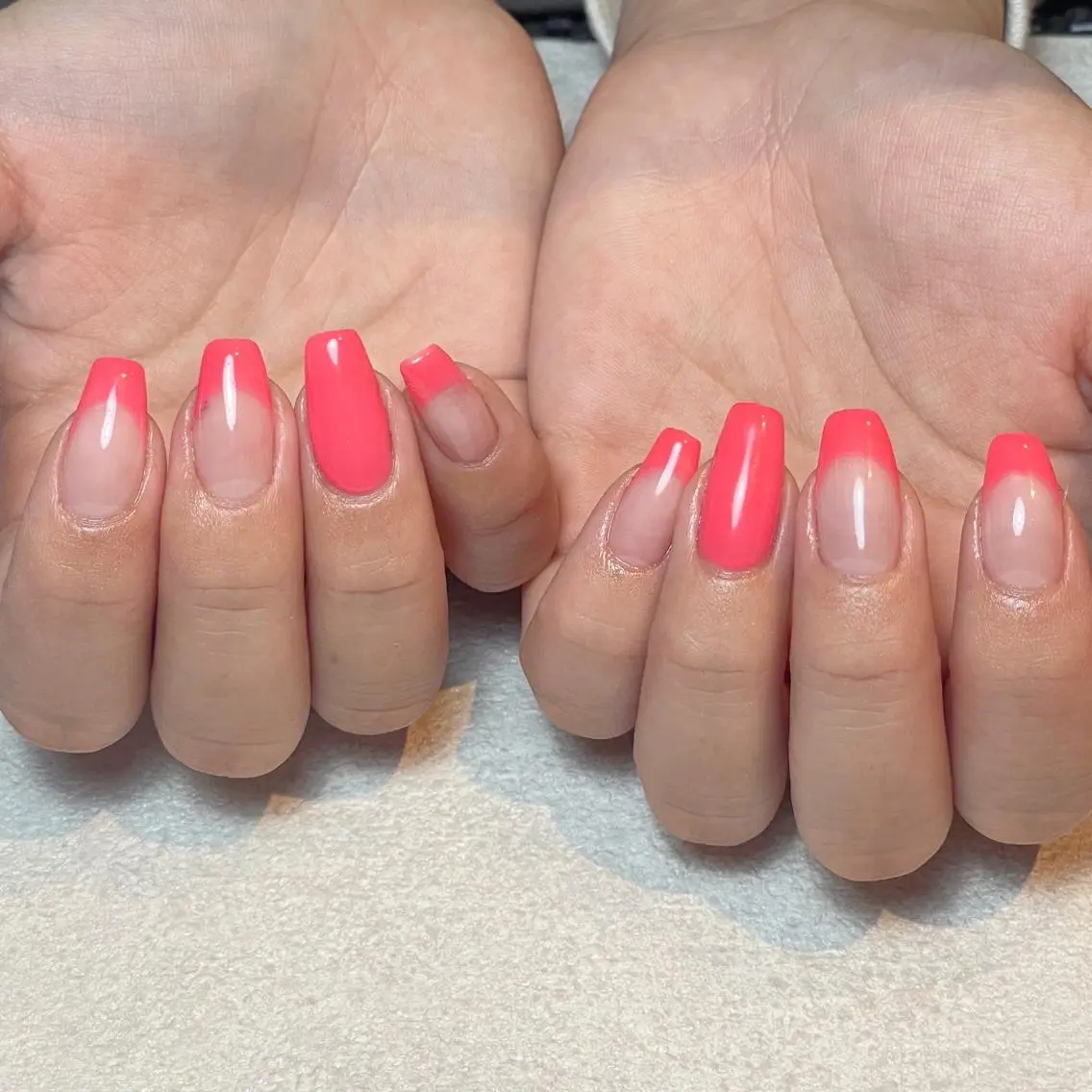 ネイル ハンドネイル nailroom DIASOMNIAのネイルデザイン