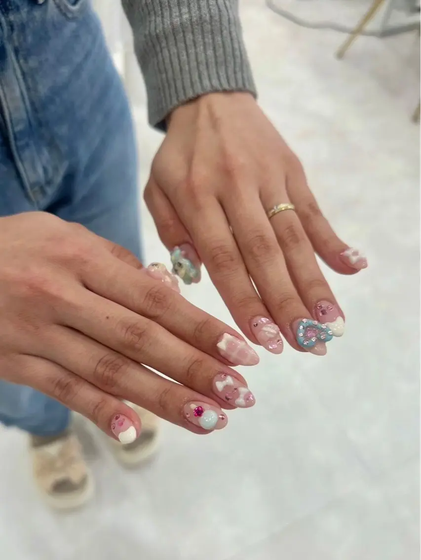 ネイル 長さ出し フットネイル ジェルネイル 韓国ネイル マグネットネイル #Amin nail salonのネイルデザイン