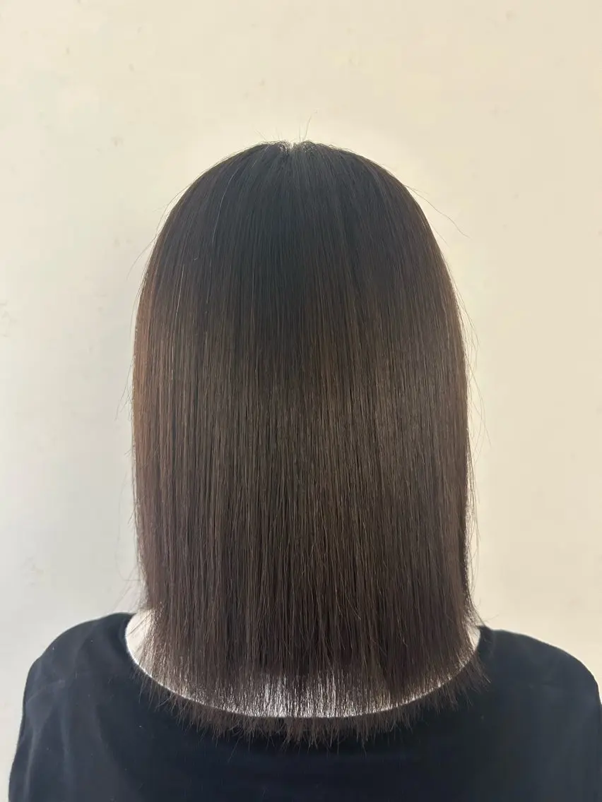 ミディアム 堀 日次のヘアスタイル