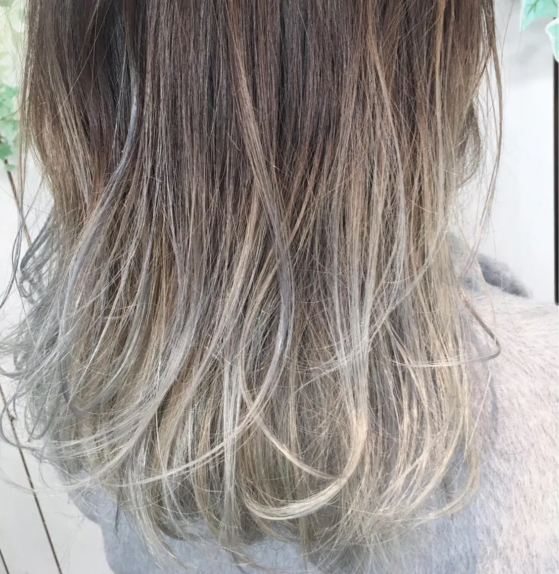 ロング カラー グラデーションカラー 外国人風カラー 【渋谷で人気】艶髪× 髪質改善/ツヤカラーのヘアスタイル