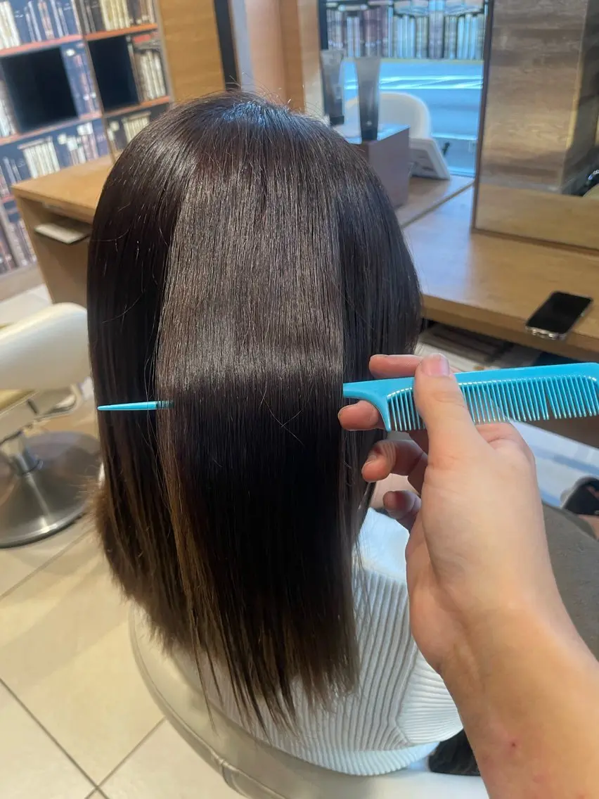 セミロング 渡辺 美菜のヘアスタイル