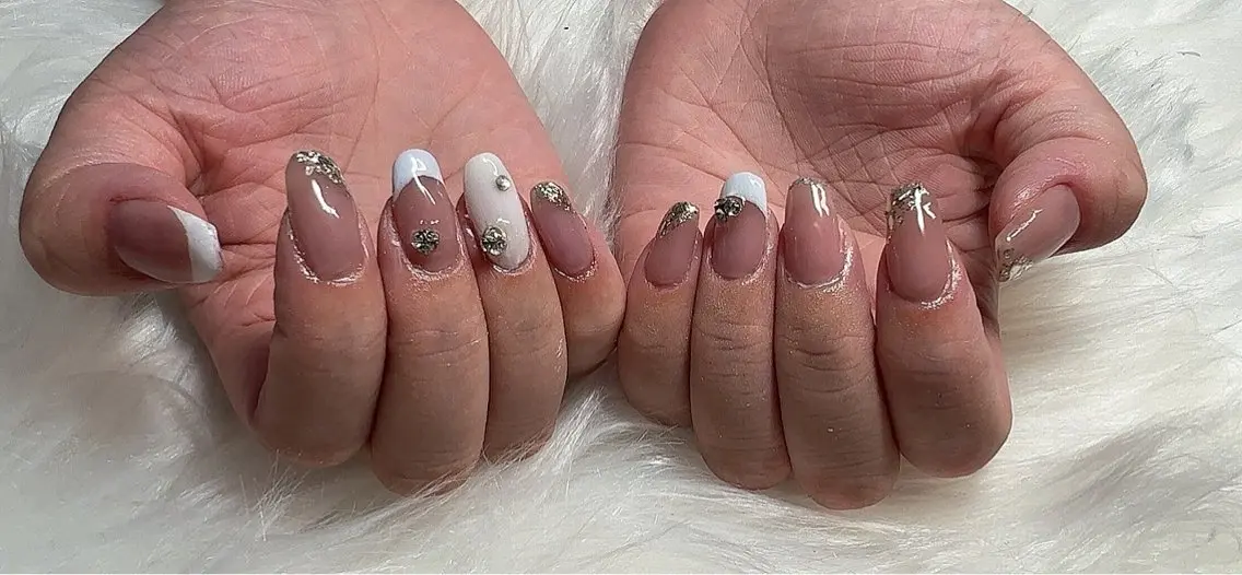 ネイル アニマル柄 アートネイル フレンチネイル グラデーション ロングネイル Mimi Nailのネイルデザイン