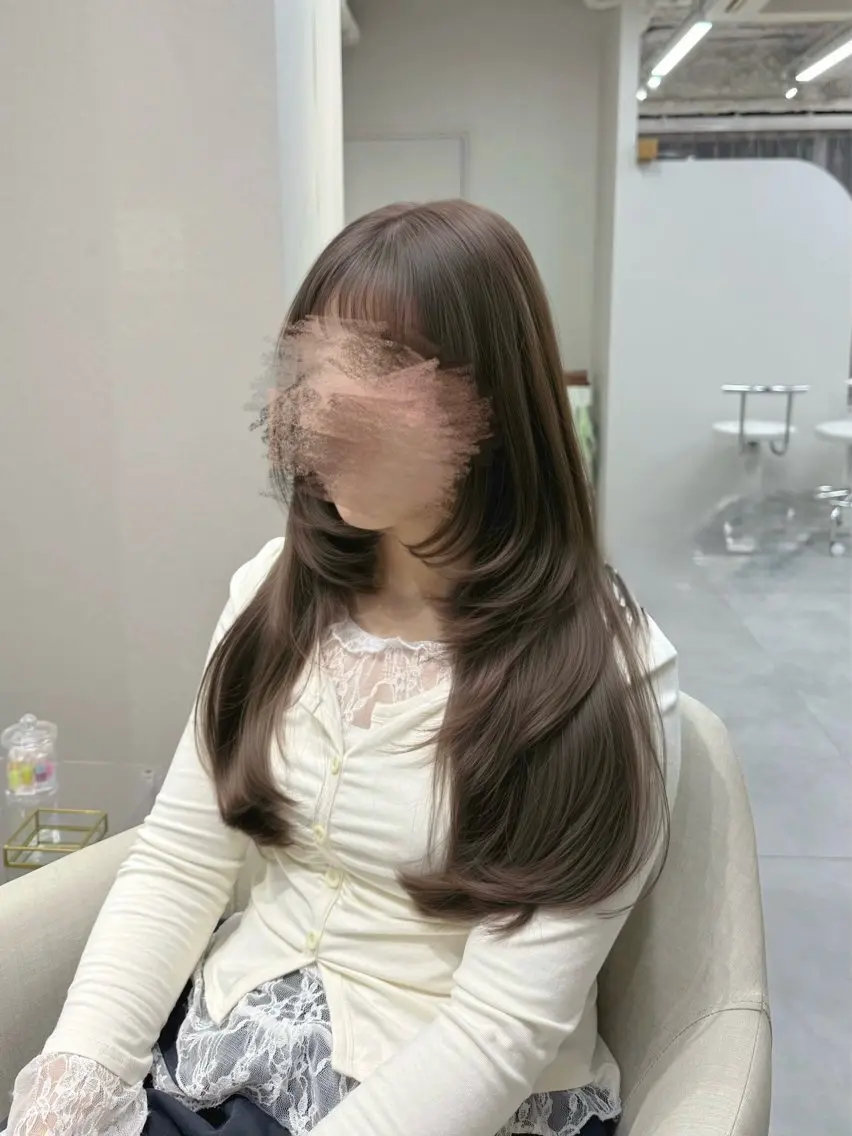 ロング ヘアカラー トリートメント 韓国ヘア/ うる艶髪 🪽🫧Neneのヘアスタイル