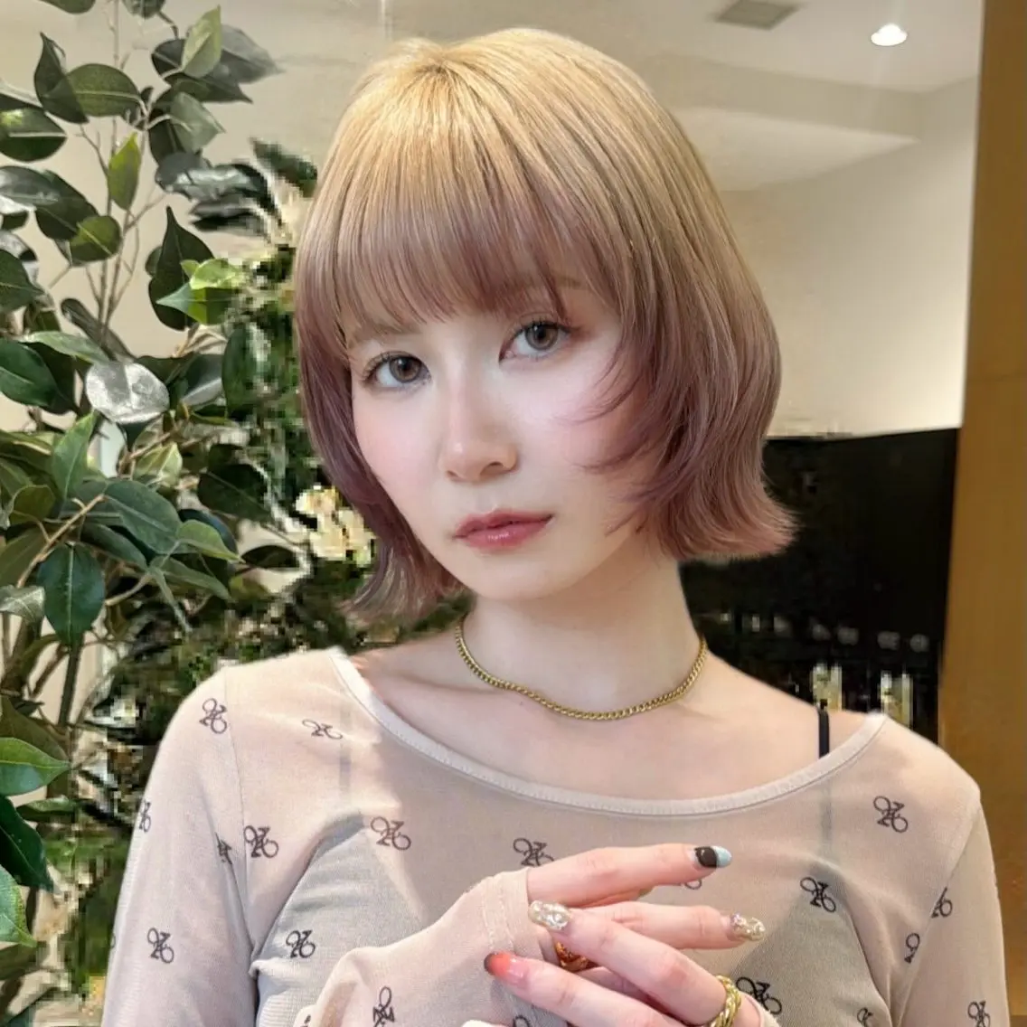 ショート ナチュラルヘア🌱| レイヤー|めぐのヘアスタイル