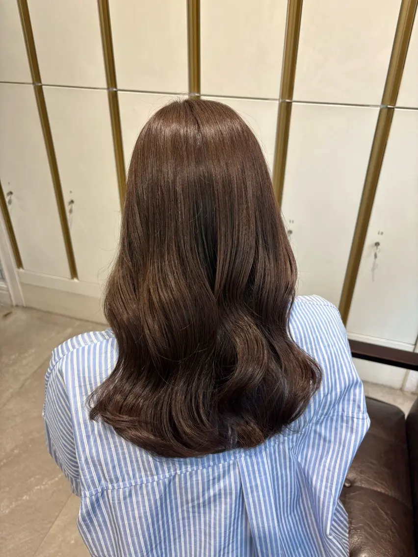 セミロング ラベンダーブラウン カット ヘアカラー トリートメント 艶髪/透明感カラー 🫧韓国ヘアのヘアスタイル