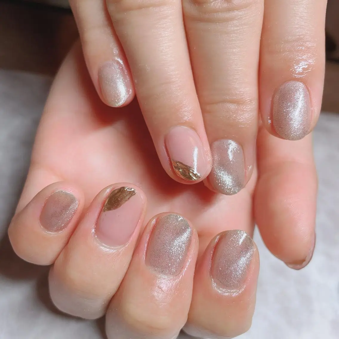ネイル アートネイル マグネットネイル ミラーネイル Nail salon Ariettyのネイルデザイン