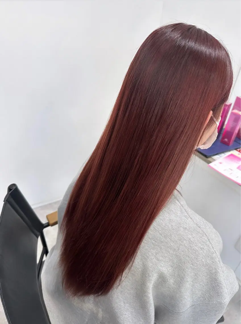 ロング 𝑴𝒐𝒓𝒊 /髪質改善/艶髪🖤のヘアスタイル